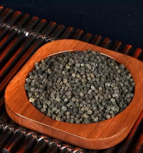 蚕砂——优质有机肥料的制作方法（晒干蚕沙）