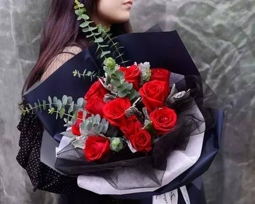 情人节送玫瑰花数量的含义是什么？每朵花代表什么意义？