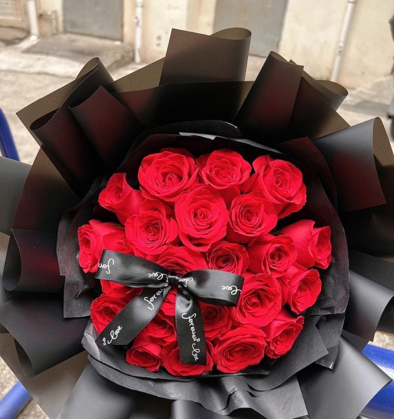两朵玫瑰花的花语是什么？
