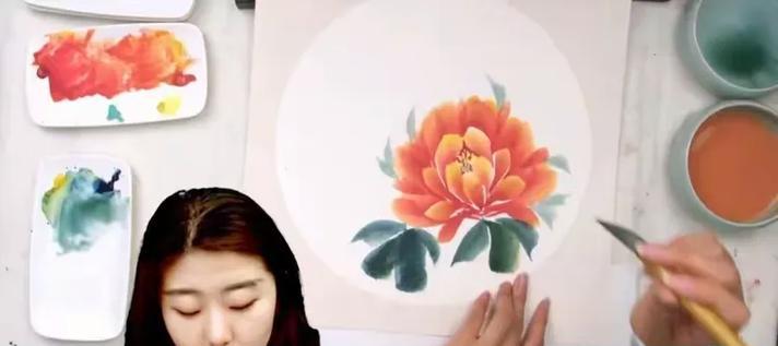 牡丹花小叶子的修剪技巧是什么？