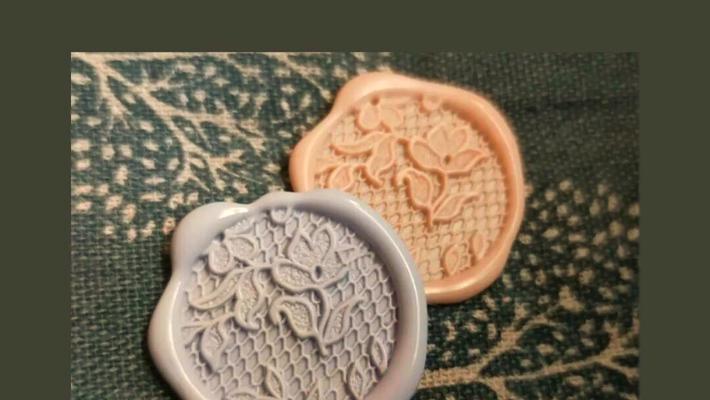 蕾丝的花语含义是什么？蕾丝象征着什么意义？