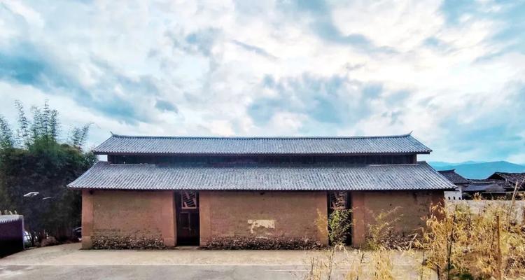 五花夯土具体象征什么？五花夯土的寓意是什么？