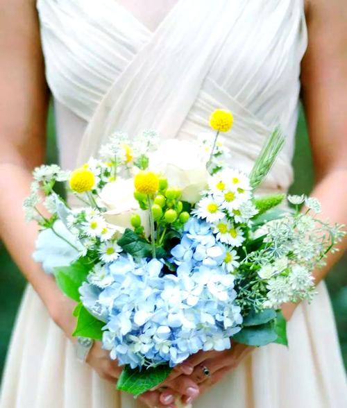 婚礼中花的含义是什么？不同花卉在婚礼中的象征是什么？