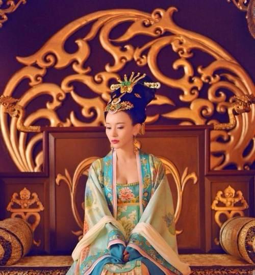 唐朝皇后象征花是什么？它象征着什么？