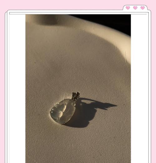 哪种花象征着爱情翡翠？