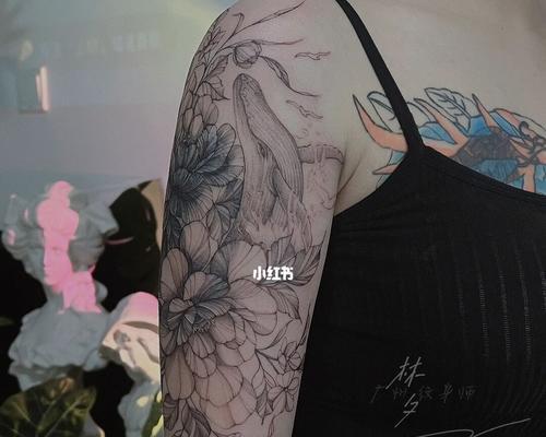 纹身花臂中常见的花有哪些寓意？