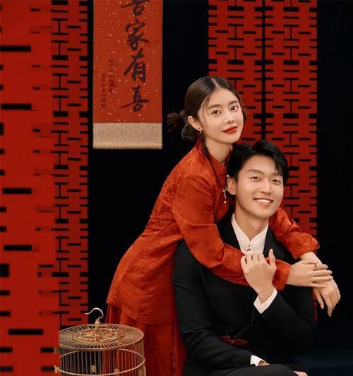 手捧花鲜花灯笼有什么寓意？在传统中扮演什么角色？