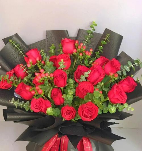 节日送玫瑰花的意义是什么？为什么人们喜欢在节日送玫瑰花？