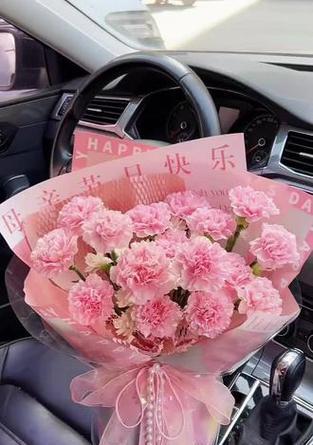 哪种花象征着未来顺利的祝福？