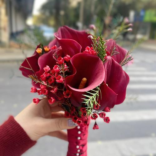 灰姑娘送的手捧花寓意是什么？它象征着什么？