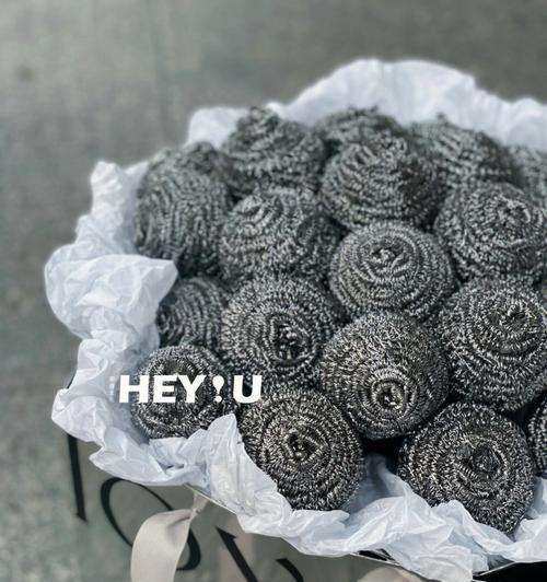 情人节钢丝球花束的花语是什么？
