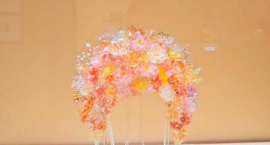 粉色琉璃花寓意什么？它的象征意义是什么？