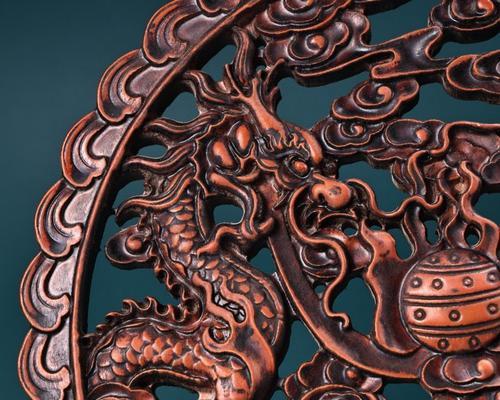 老榆木刻花的寓意是什么？传统榆木刻花的文化意义是什么？
